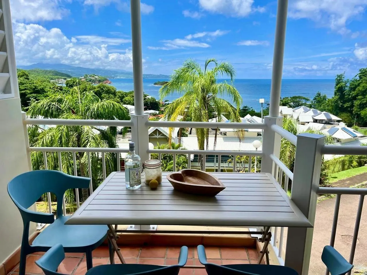L'Escale Bleue Appartement La Trinité